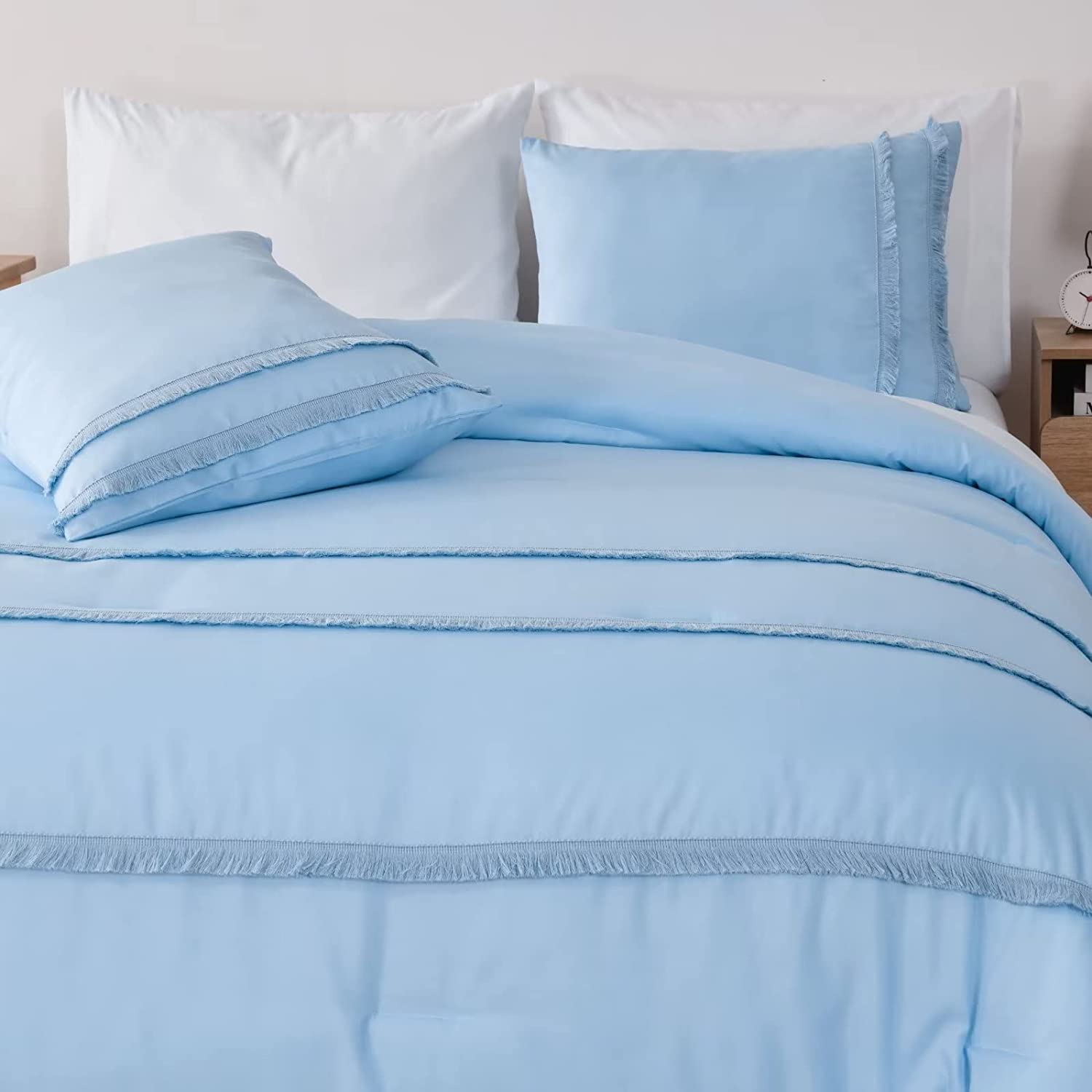 Shatex 2 Piece Twin Comforter Bedding Set- All Season Bedding Comforter Set, Ultra Soft Polyester Bedding Comforters-Three Tassels, Blue